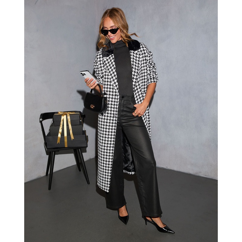 Warm Sugar Faux Fur Collar Houndstooth Coat Black/White XS