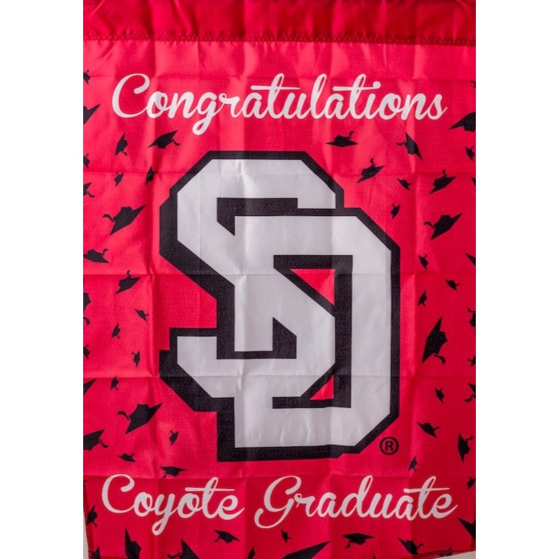 Banner Coyote Graduate 30 x 40