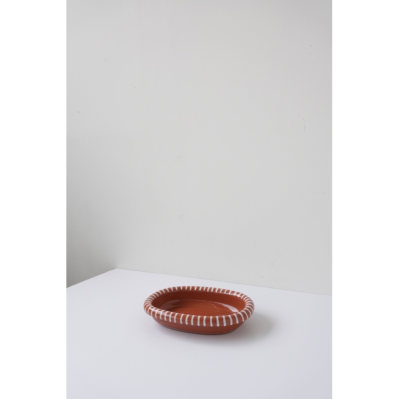 BARRO OVAL DISH BYHAY