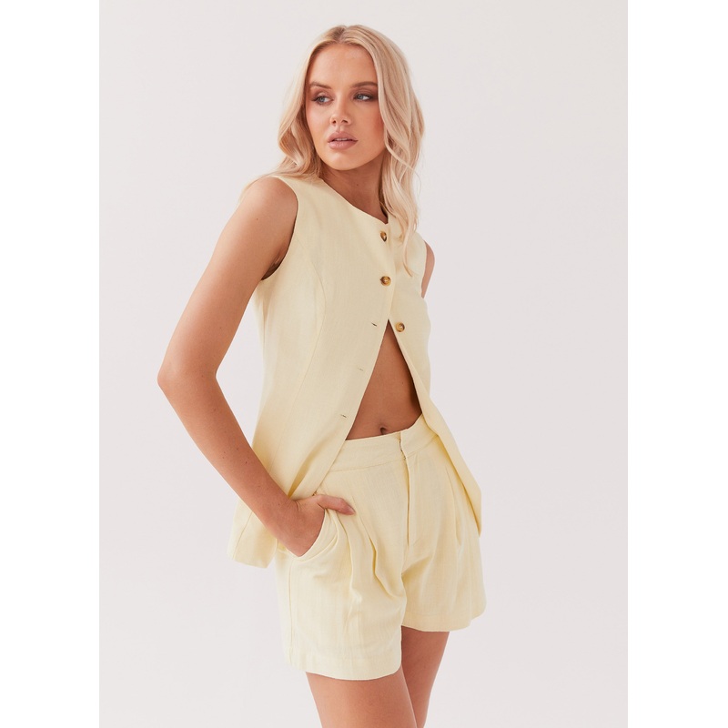 Born For Bordeaux Linen Shorts – Lemon Lemon US 0