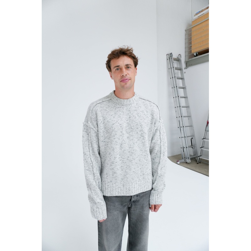 BENTLY KNIT BY WON HUNDRED S