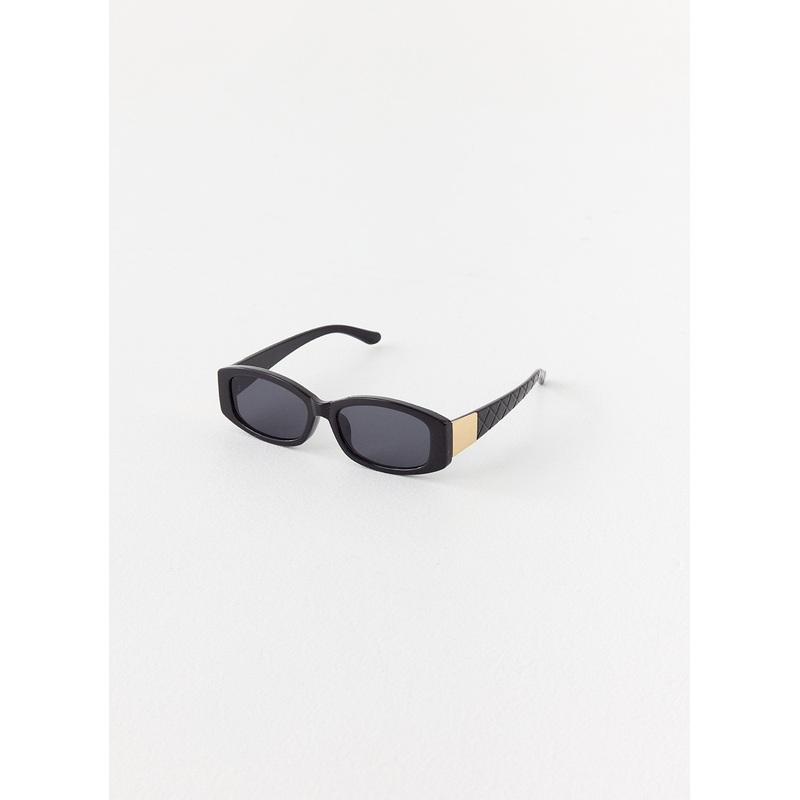 Glow Getter Sunglasses – Black Black One Size