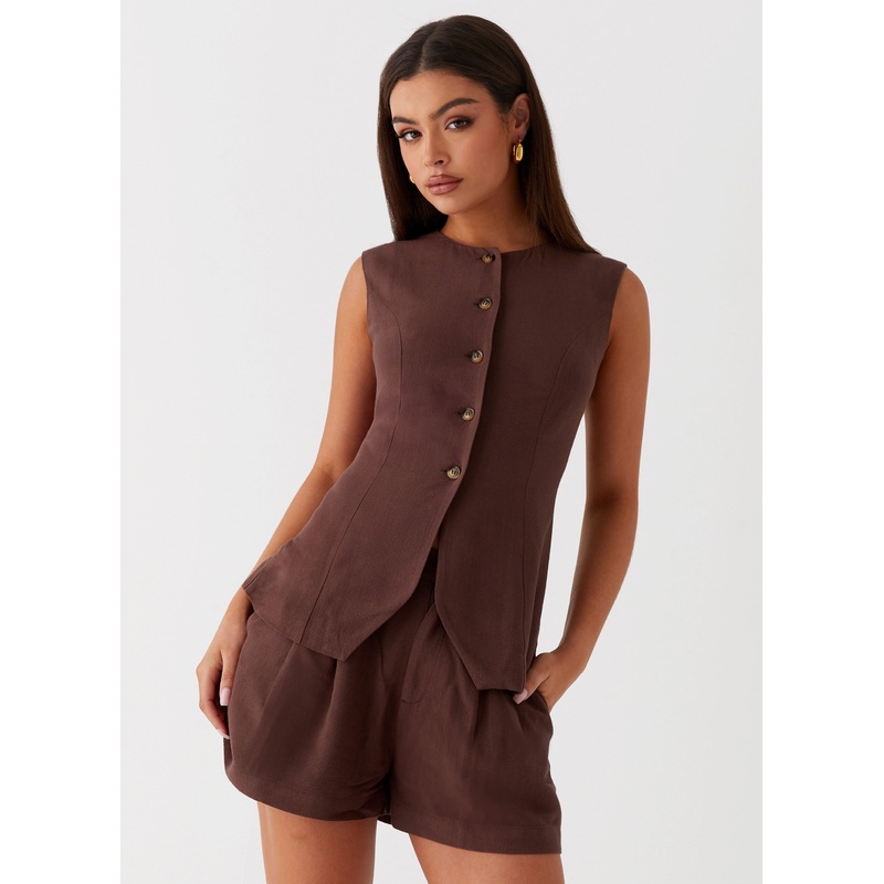 Born For Bordeaux Linen Shorts – Brown Brown US 0