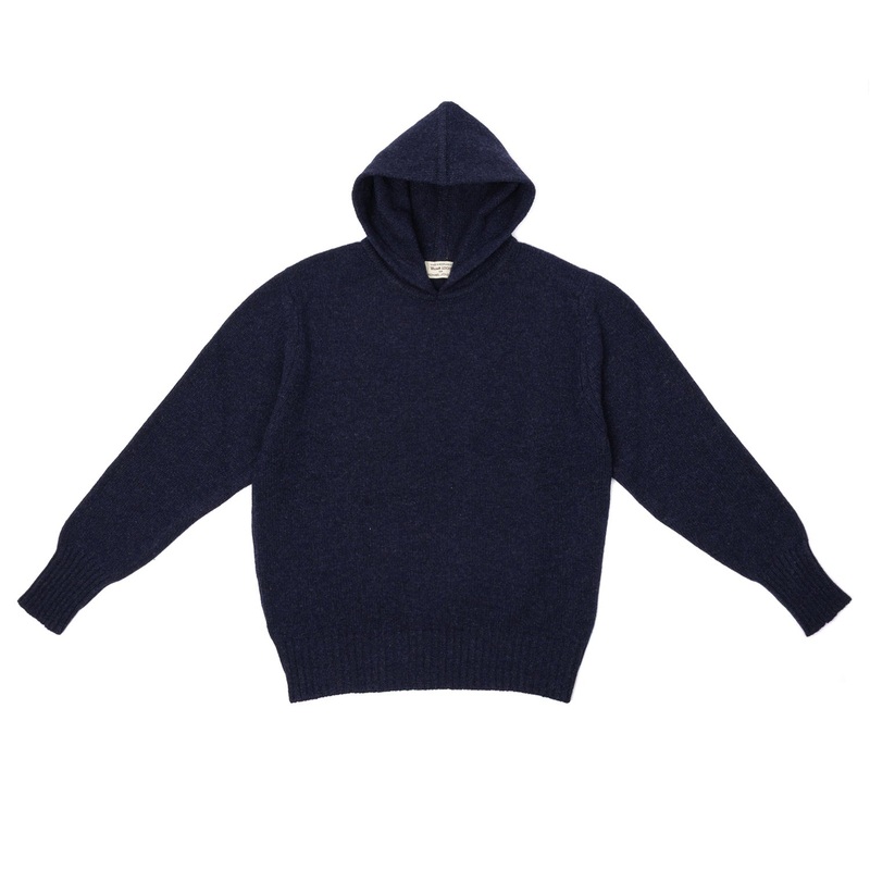 MJ Exclusive: Hooded Sweater “Gullan Hood” made from pure Geelong Lambswool – 3 Ply S
