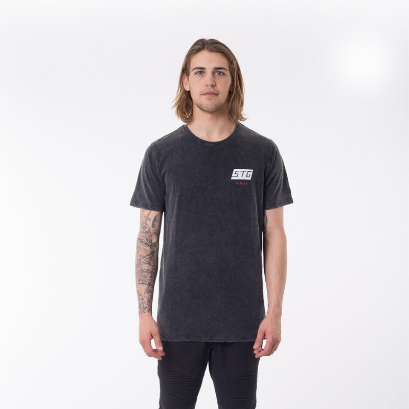 Undisputed Tee Black S