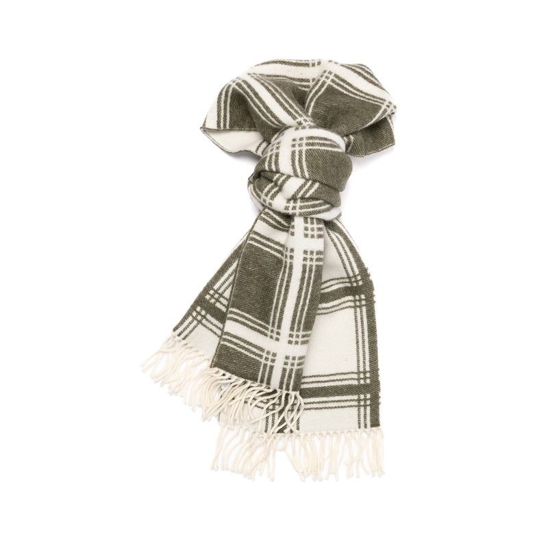 Exclusively for Michael Jondral: Scarf “Nuovo Tartan” made from pure Escorial Wool – handmade