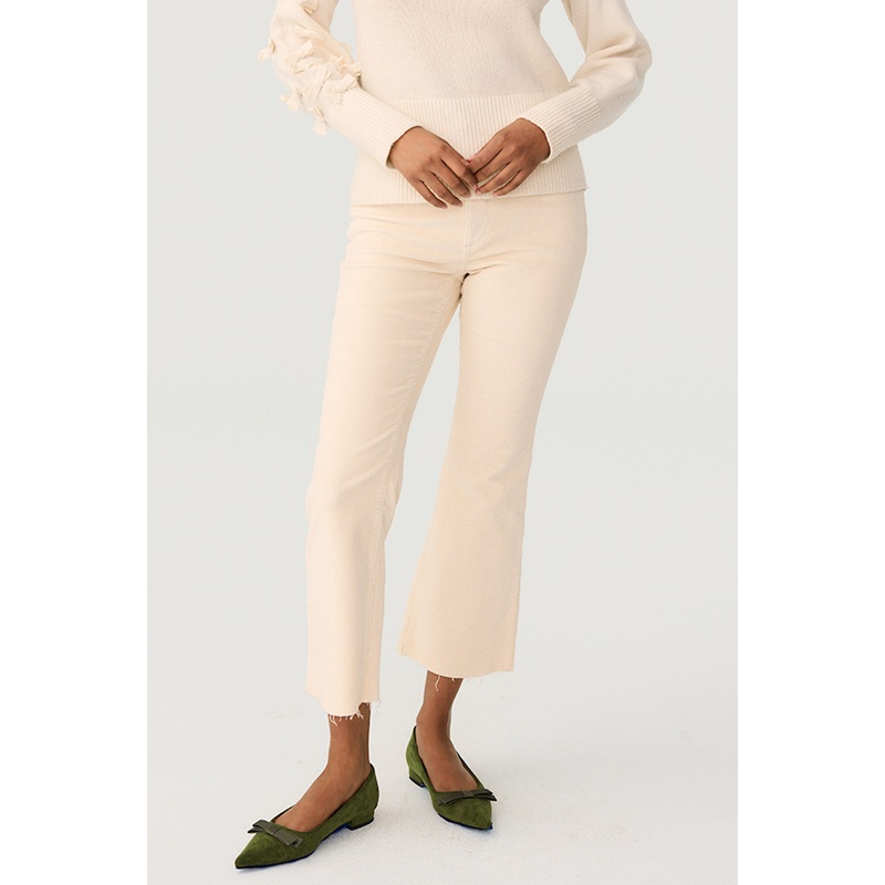 Bridget Boot Crop Jean – Manilla Manilla 25