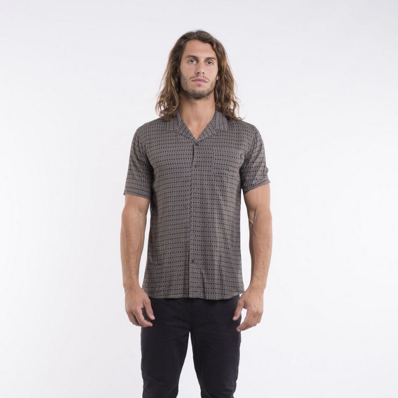 Storm S/S Shirt Khaki S