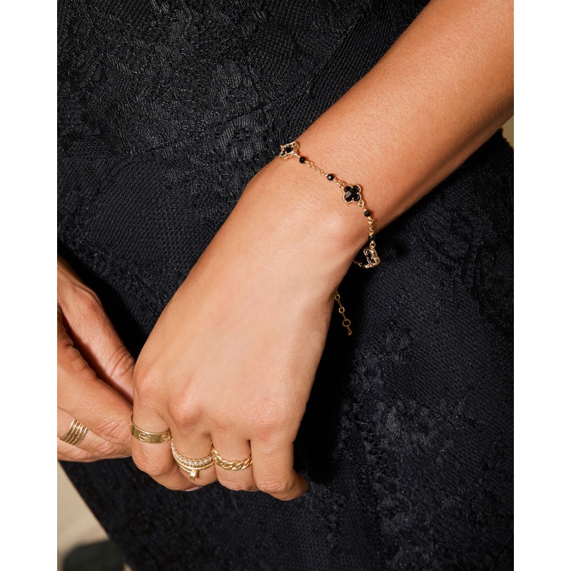 Arine Dainty Clover Bracelet Black O/S