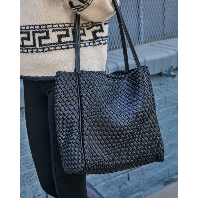 Cenlie Textured Woven Leather Tote Bag Black O/S