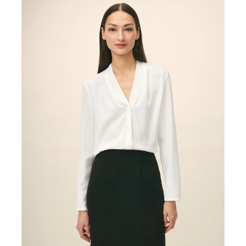 Concealed-Placket Blouse in Crepe
