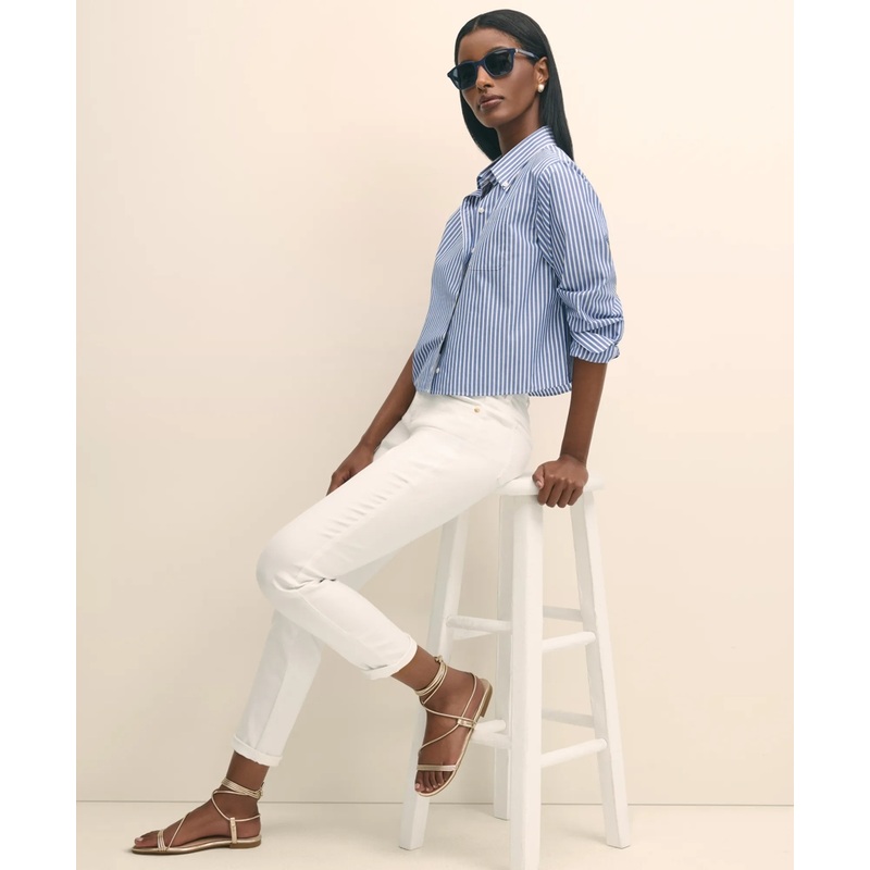 The Cropped Button-Down Shirt