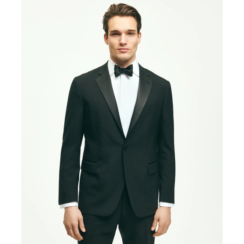 Classic Fit Wool 1818 Tuxedo