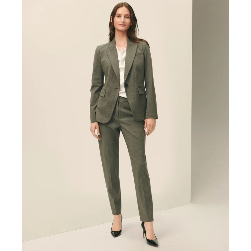 The Essentials Single-Breasted Peak Lapel in Wool Blend