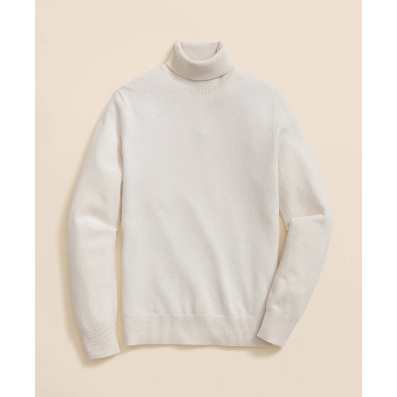 3-Ply Cashmere Turtleneck Sweater