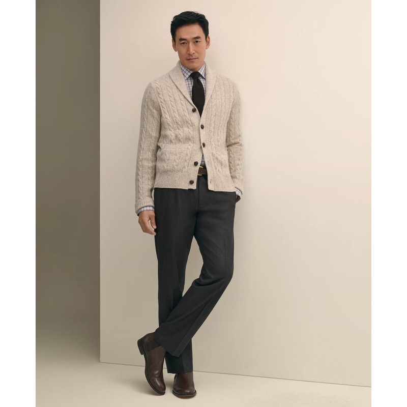 Traditional Fit Wool Flannel Dress Pants